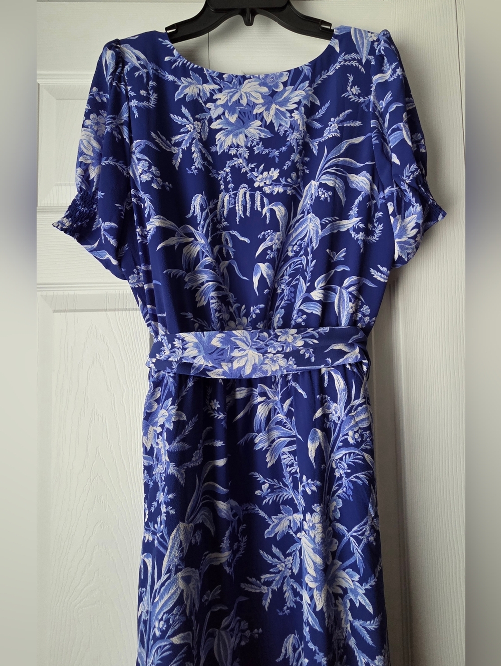 Talbots Etched Toile Belted Smocked Fit&Flare Blue Floral Dress Size 14P - Picture 9 of 12